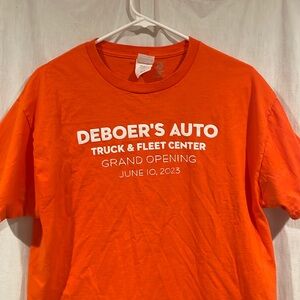 DeBoer’s Auto Event Staff Tee